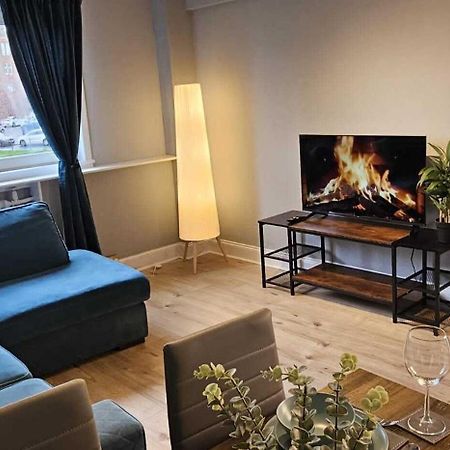 Westfield Apartments Near Murrayfield Stadium Edinburg Exteriör bild